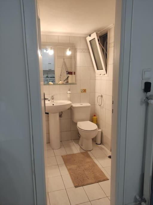 M.V Apartment Афины Экстерьер фото